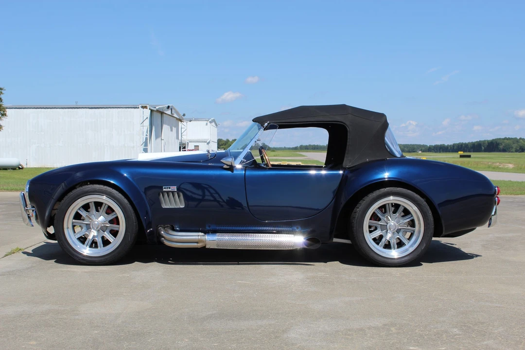 Shelby Cobra Replica - Image 29 of 31