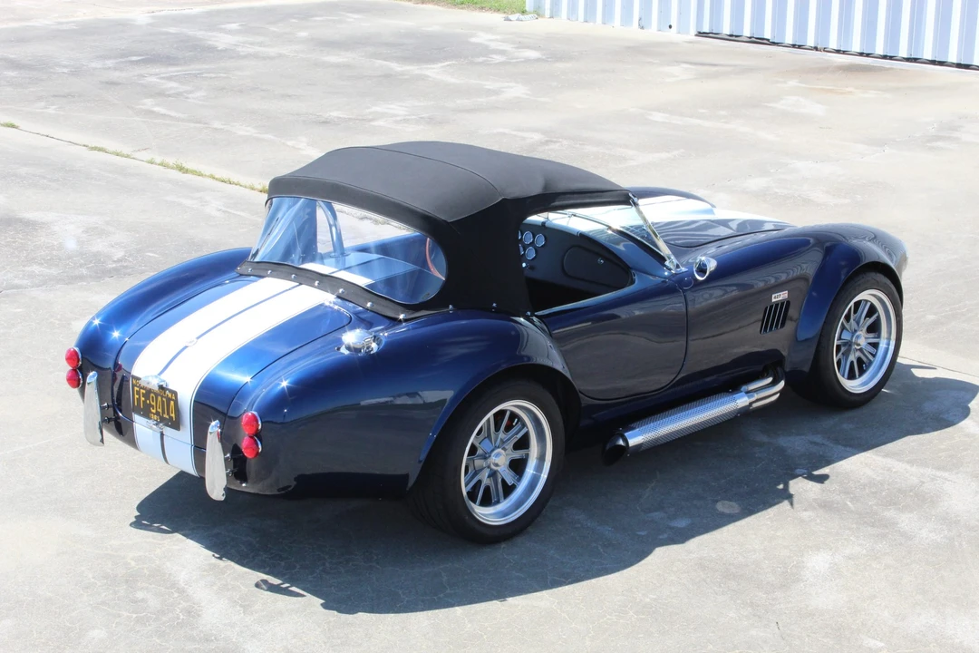 Shelby Cobra Replica - Image 24 of 31