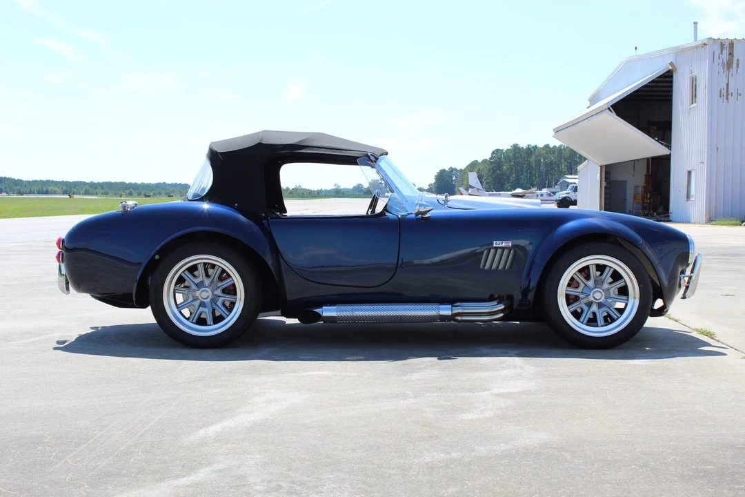 Shelby Cobra Replica - Image 21 of 31