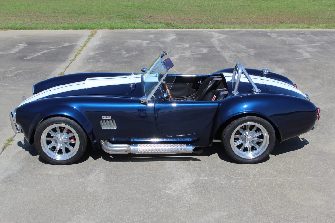 Shelby Cobra Replica - Image 16 of 31