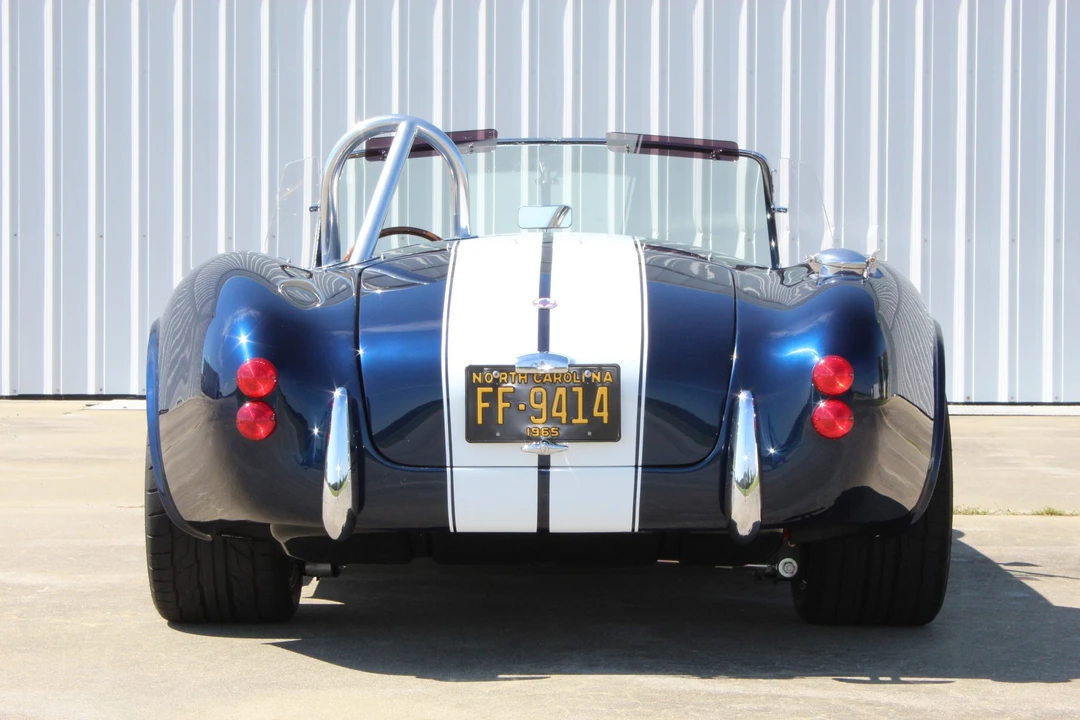 Shelby Cobra Replica - Image 11 of 31
