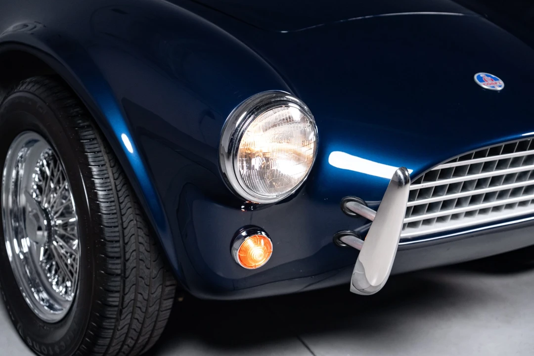 Shelby Cobra Replica - Image 24 of 31