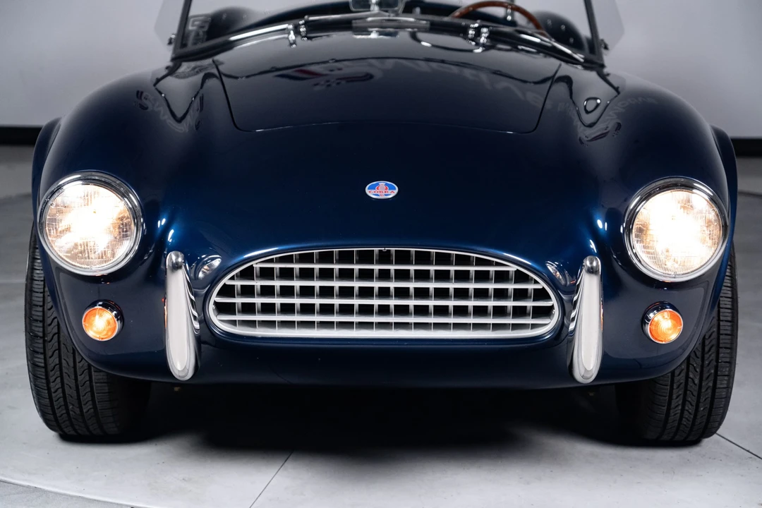 Shelby Cobra Replica - Image 13 of 31