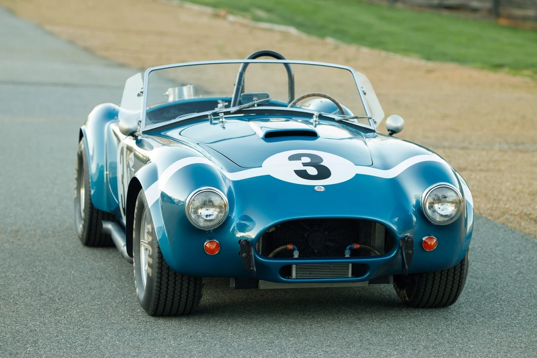 Shelby Cobra Replica - Image 25 of 31