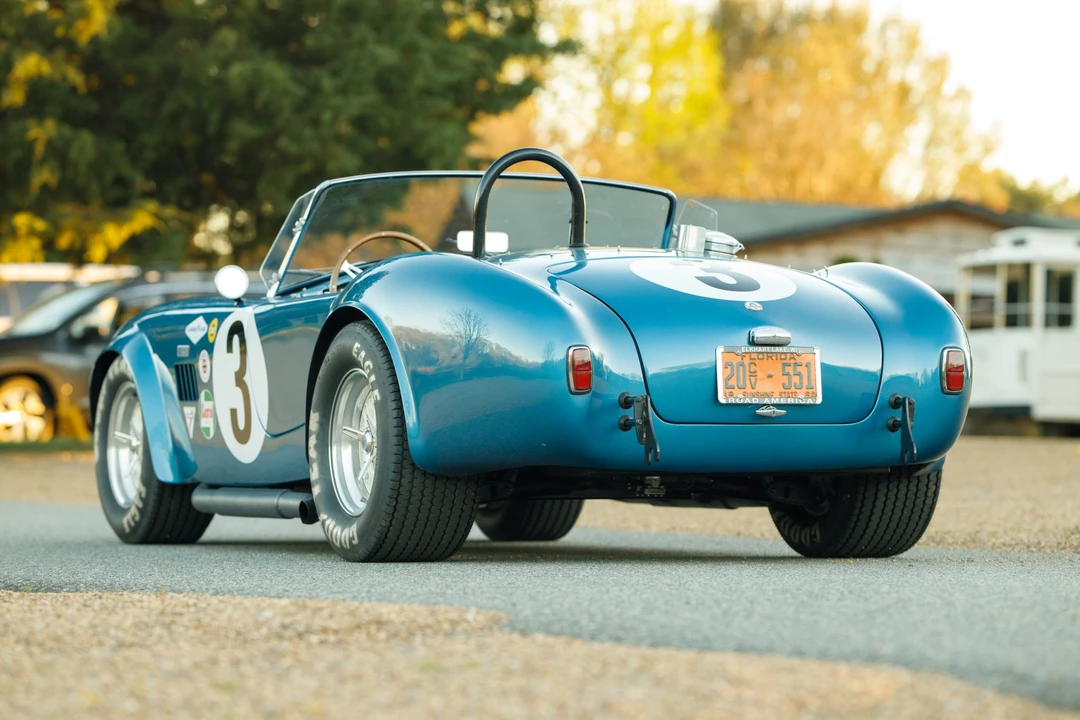 Shelby Cobra Replica - Image 12 of 31
