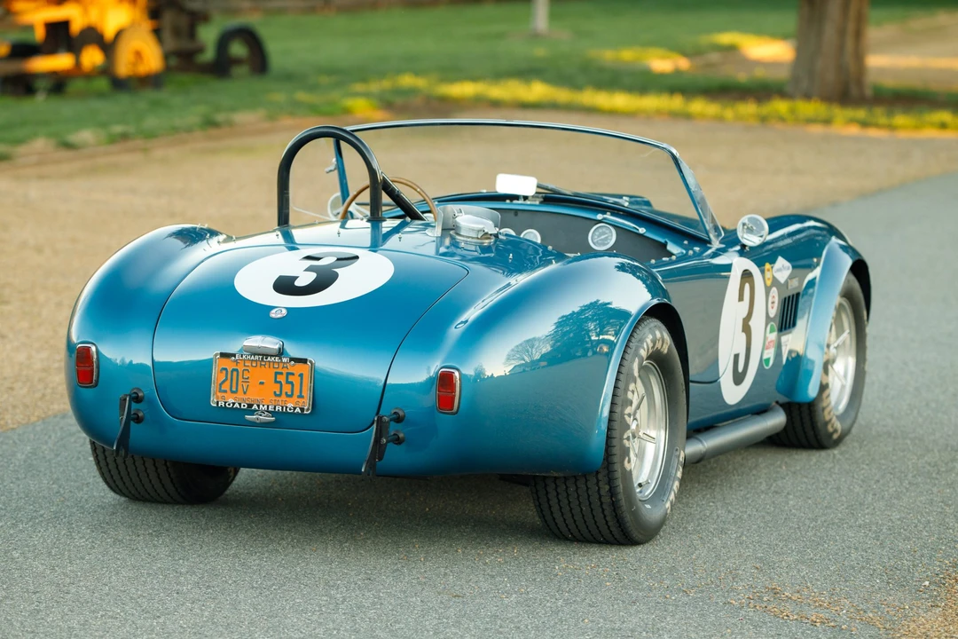 Shelby Cobra Replica - Image 15 of 31
