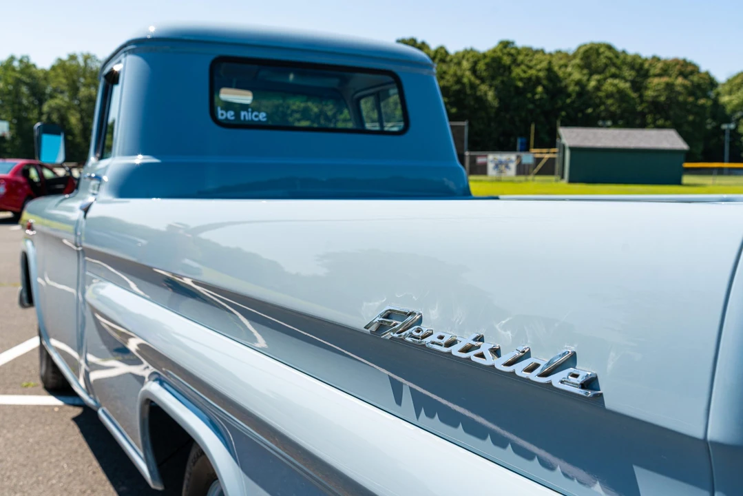 1959 Chevrolet Task Force - Image 14 of 31