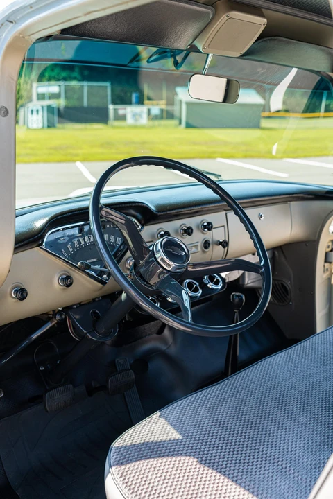 1959 Chevrolet Task Force - Image 21 of 31
