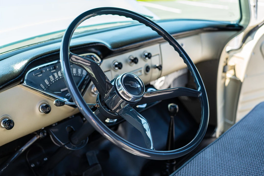 1959 Chevrolet Task Force - Image 22 of 31