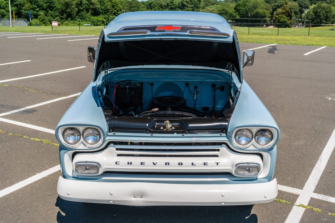 1959 Chevrolet Task Force - Image 9 of 31