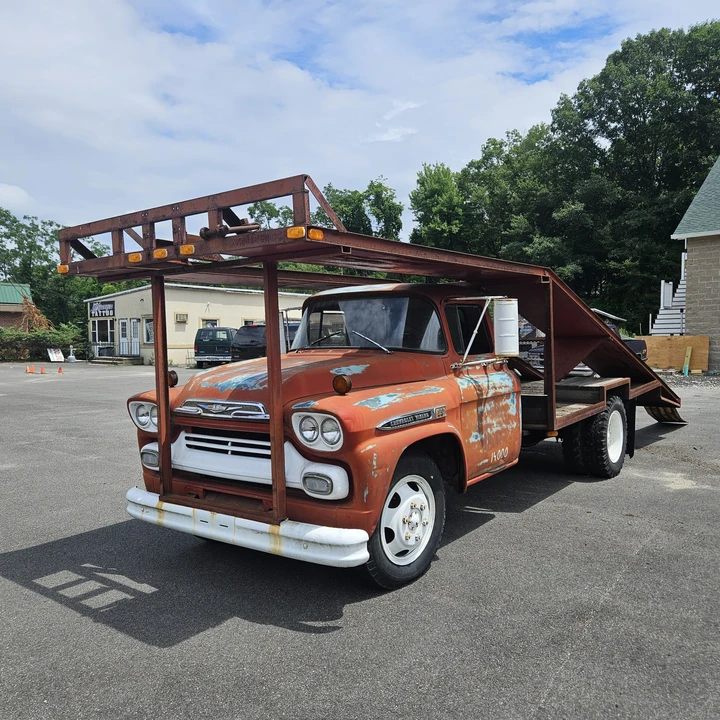 1959 Chevrolet Task Force - Image 10 of 31