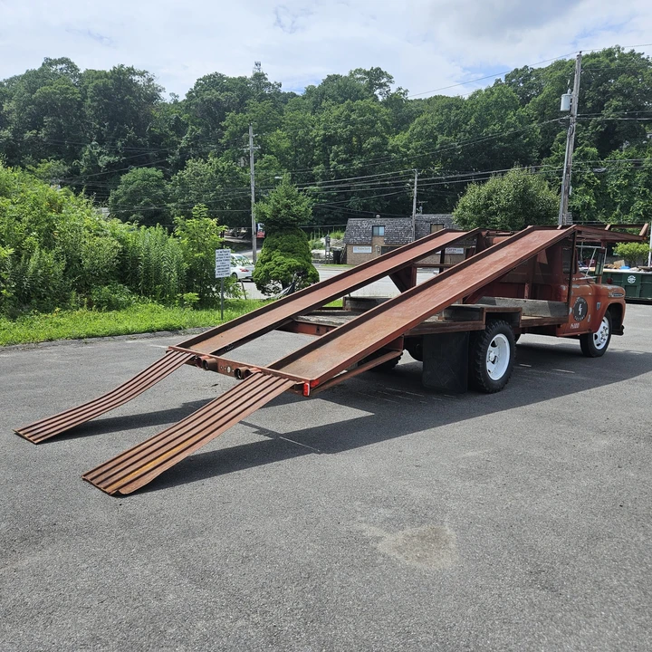 1959 Chevrolet Task Force - Image 6 of 31