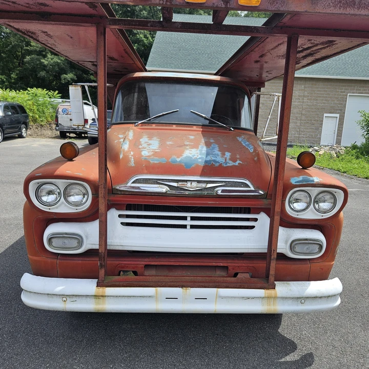1959 Chevrolet Task Force - Image 12 of 31