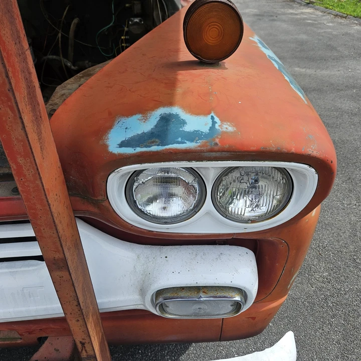 1959 Chevrolet Task Force - Image 30 of 31