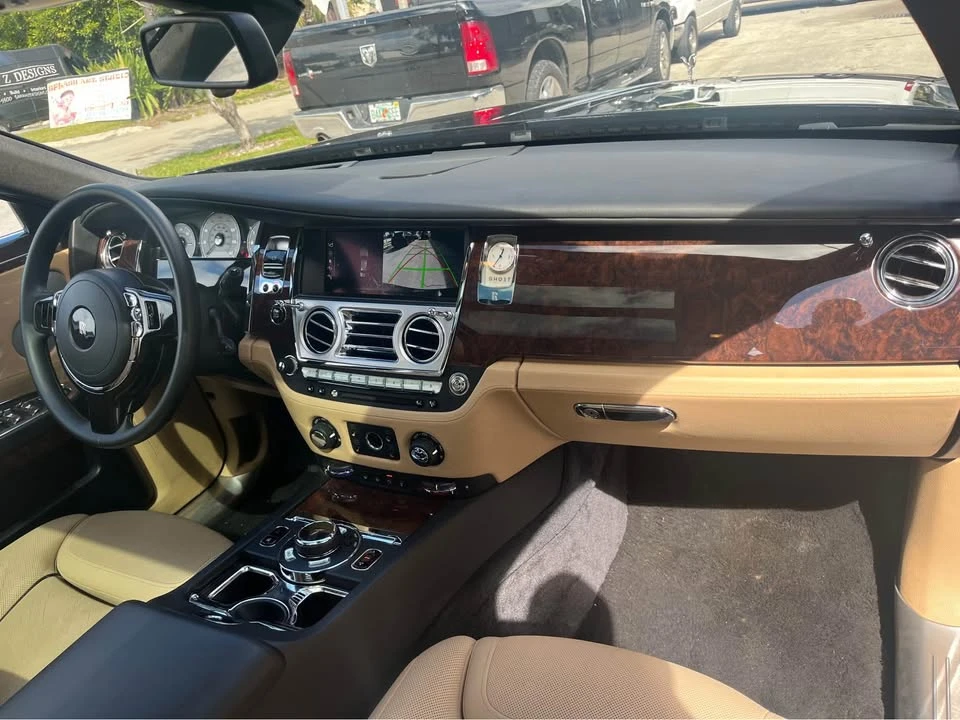 2018 Rolls-Royce Ghost 1st Gen - Image 8 of 9