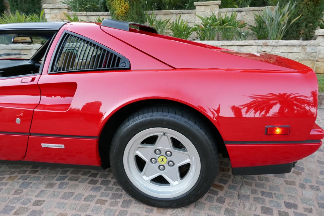 1987 Ferrari 328 GTS - Image 11 of 31