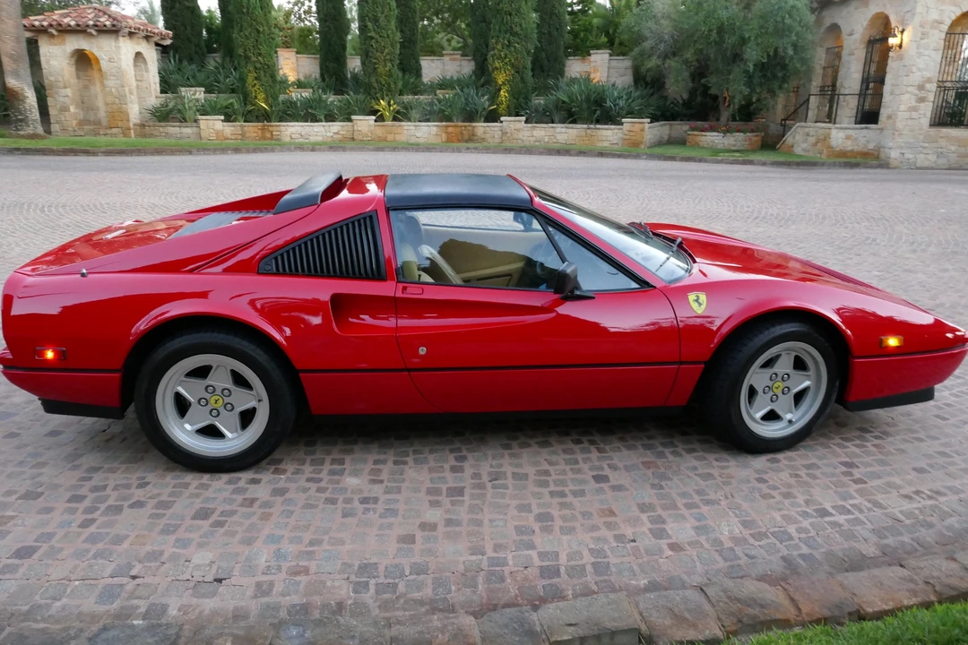 1987 Ferrari 328 GTS - Image 8 of 31