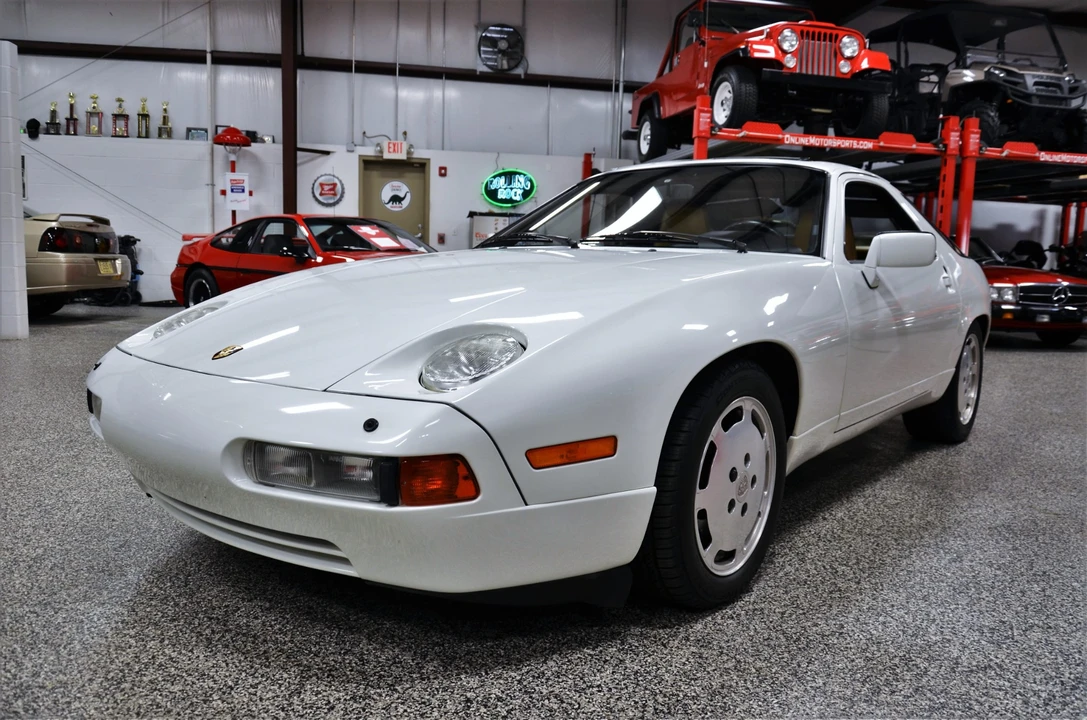 1987 Porsche 928 S4 - Image 4 of 31