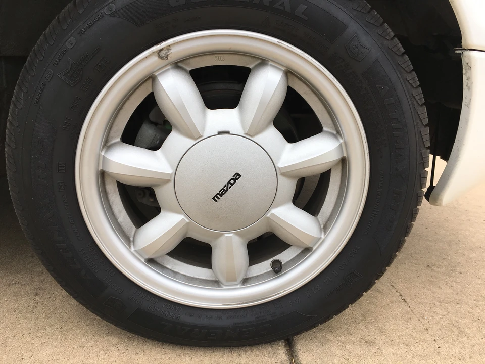 1990 Mazda NA MX-5 Miata - Image 15 of 31