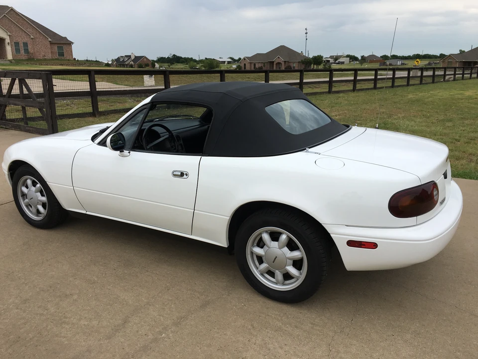 1990 Mazda NA MX-5 Miata - Image 5 of 31