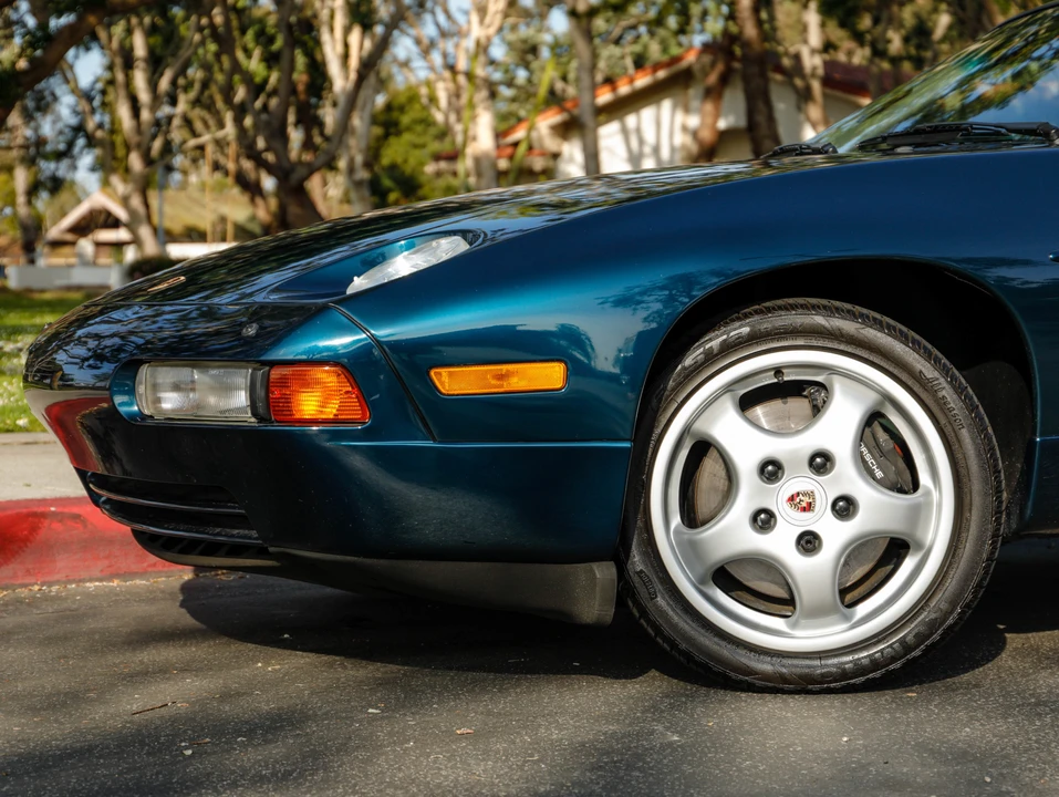 1994 Porsche 928 GTS - Image 17 of 31