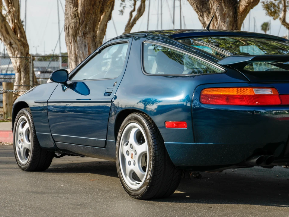1994 Porsche 928 GTS - Image 12 of 31