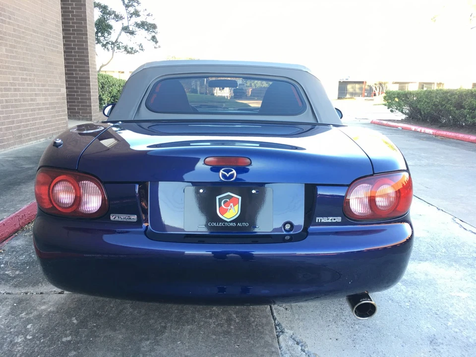 2003 Mazda NB MX-5 Miata - Image 17 of 31