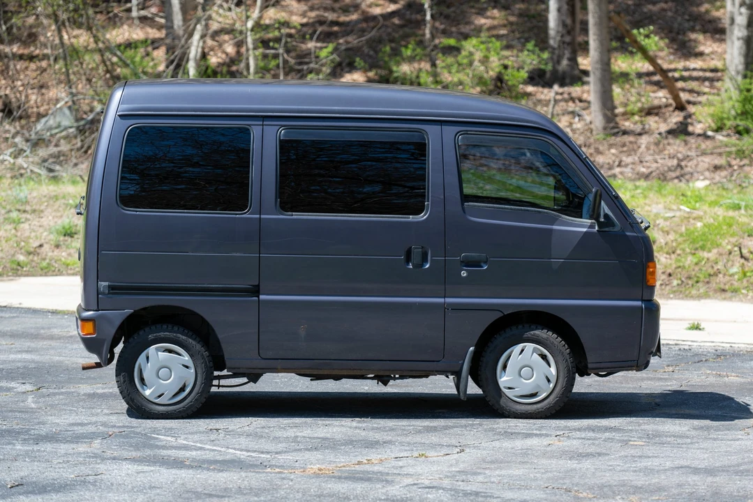 1996 Suzuki Carry & Every 9th Gen - Image 15 of 31