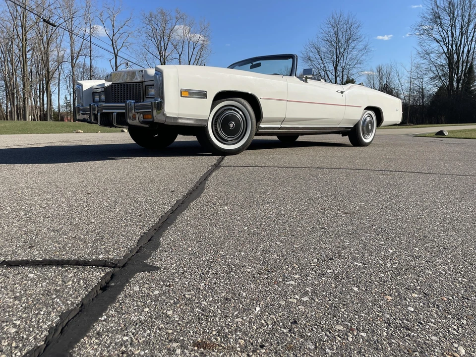 1976 Cadillac Eldorado 9th Gen - Image 23 of 31