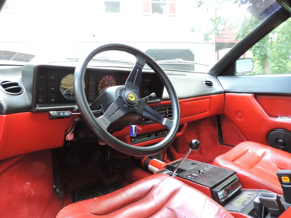 1981 Ferrari Mondial 8 - Image 28 of 31