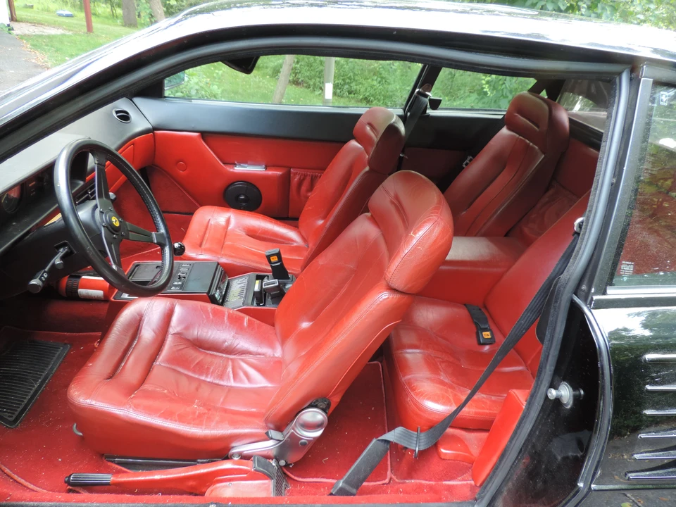 1981 Ferrari Mondial 8 - Image 26 of 31