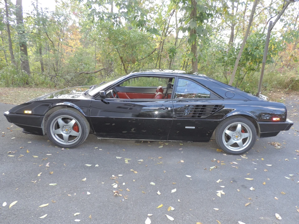 1981 Ferrari Mondial 8 - Image 9 of 31