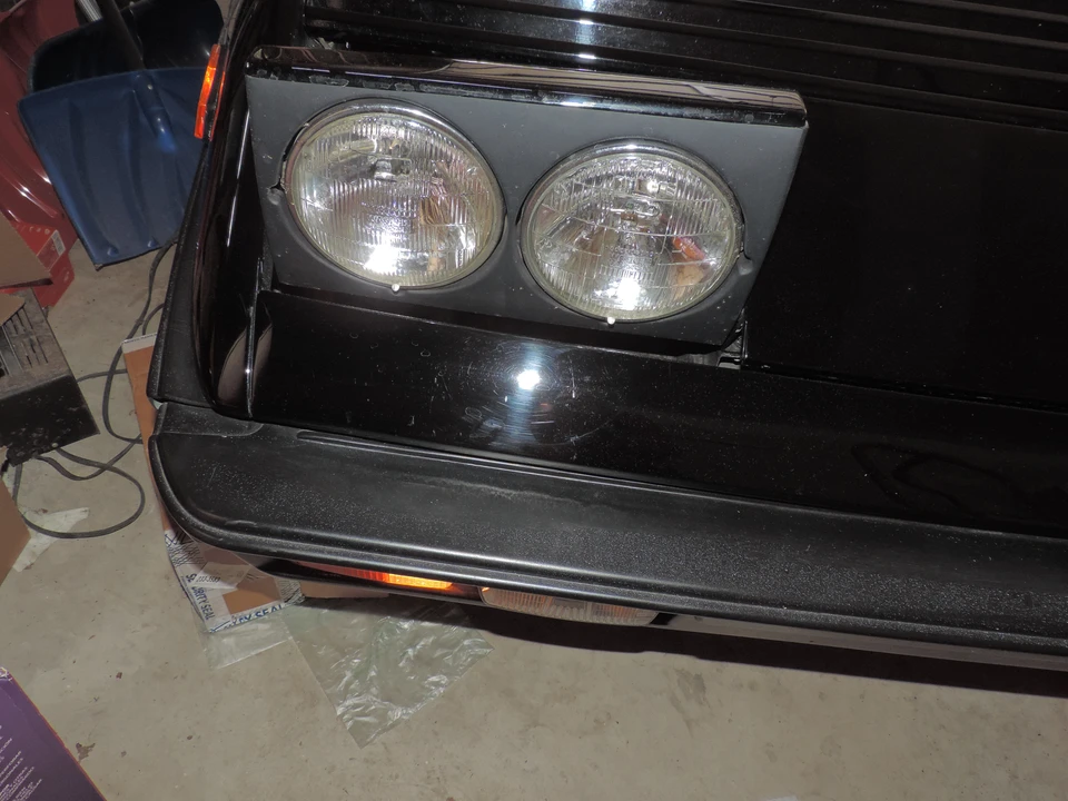 1981 Ferrari Mondial 8 - Image 13 of 31