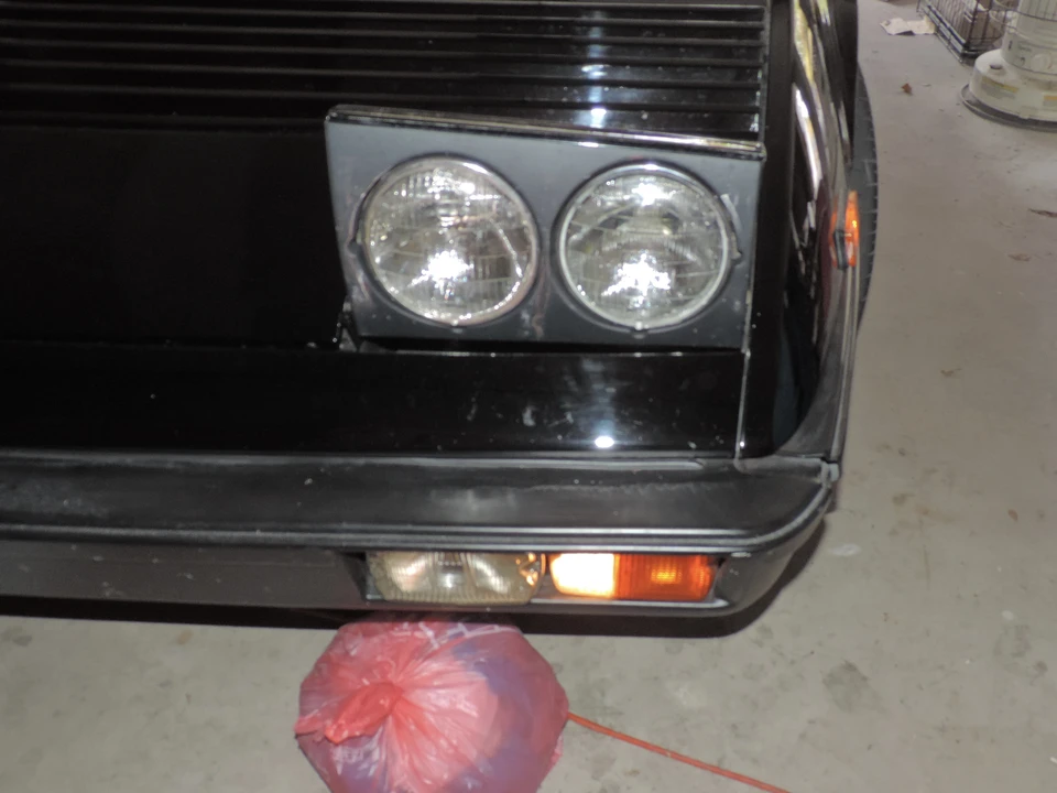1981 Ferrari Mondial 8 - Image 15 of 31