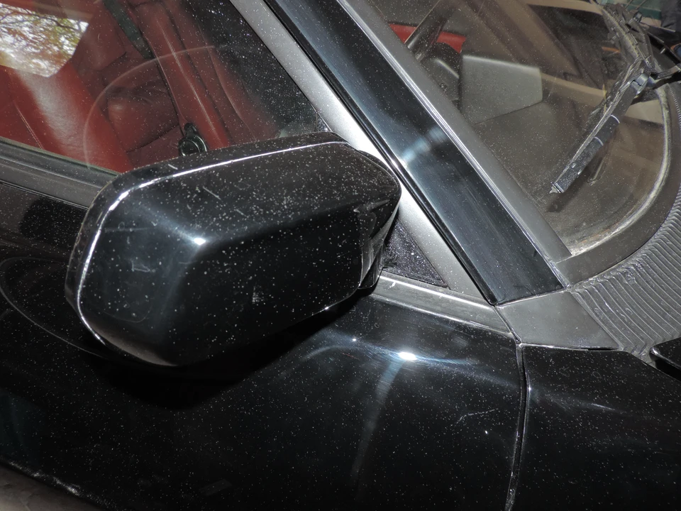 1981 Ferrari Mondial 8 - Image 21 of 31