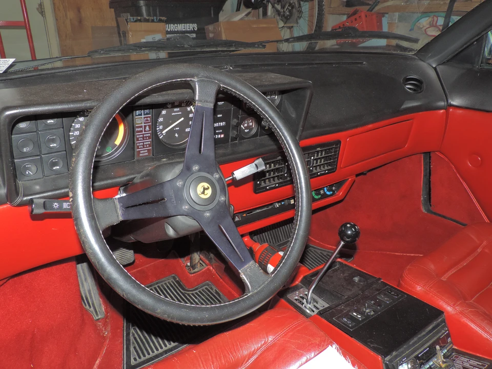 1981 Ferrari Mondial 8 - Image 29 of 31