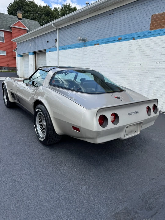 1982 Chevrolet Corvette C3 - Image 14 of 31