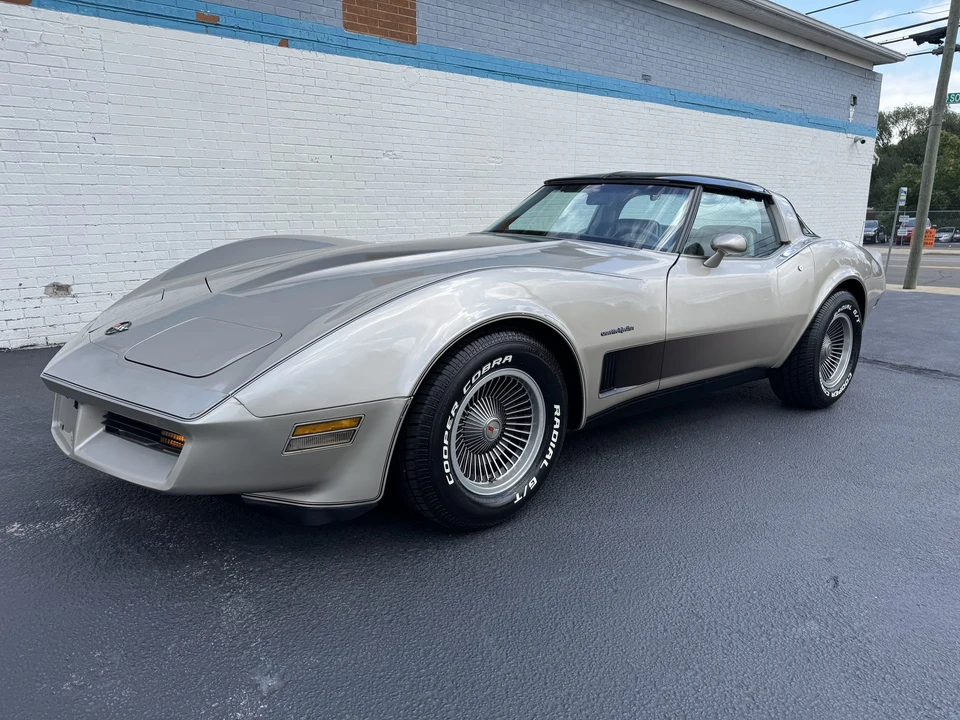 1982 Chevrolet Corvette C3 - Image 10 of 31
