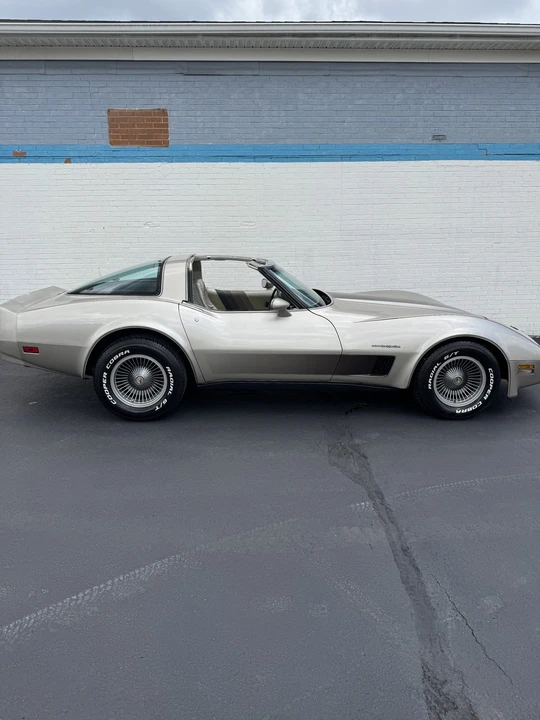 1982 Chevrolet Corvette C3 - Image 4 of 31