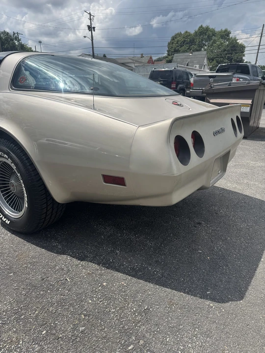 1982 Chevrolet Corvette C3 - Image 24 of 31