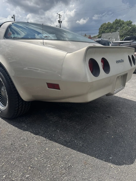 1982 Chevrolet Corvette C3 - Image 21 of 31
