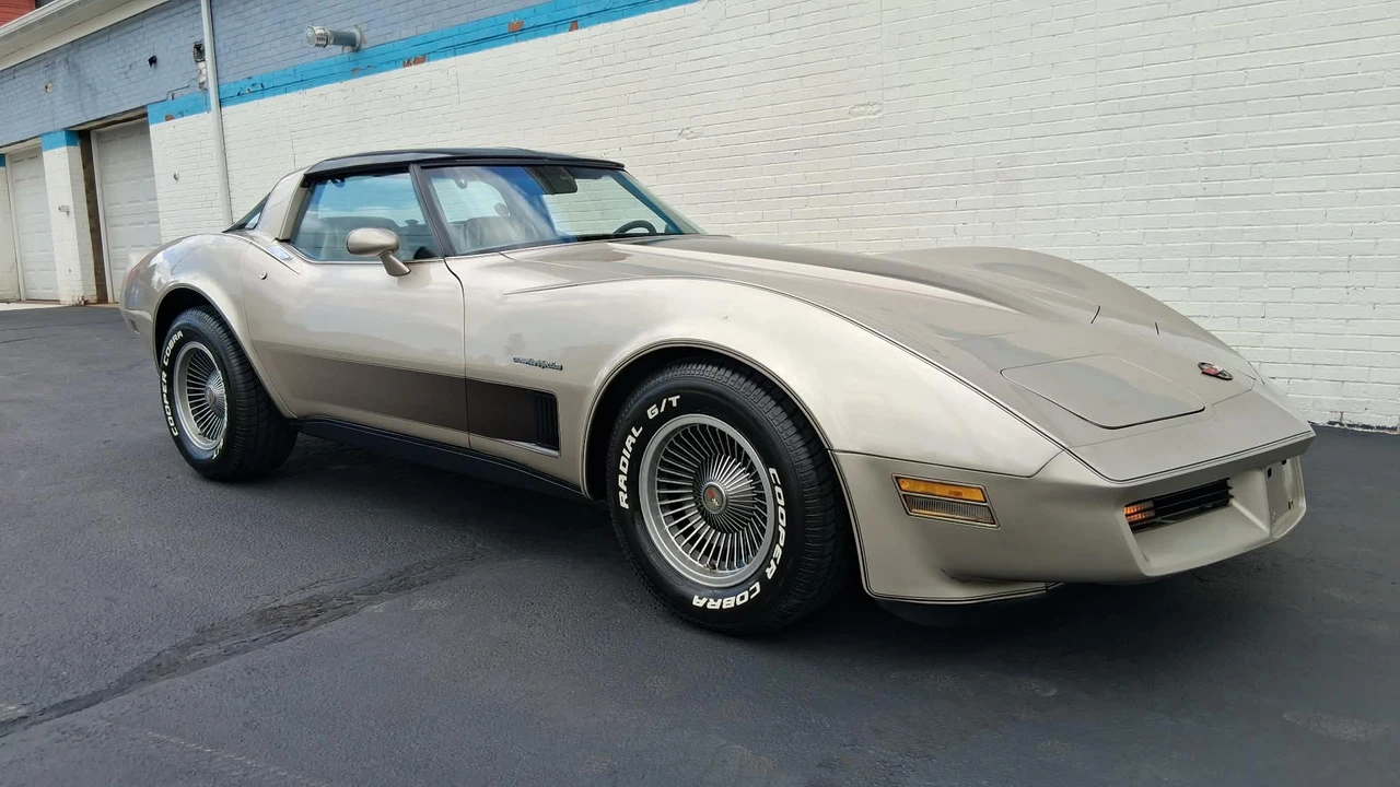 1982 Chevrolet Corvette C3 - Image 7 of 31