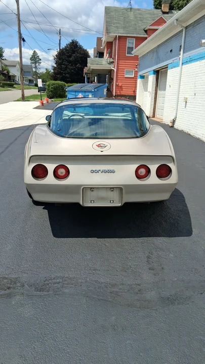 1982 Chevrolet Corvette C3 - Image 16 of 31