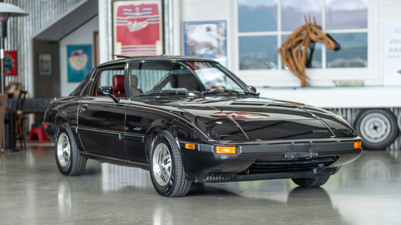 1985 Mazda RX-7 SA & FB - Image 5 of 31
