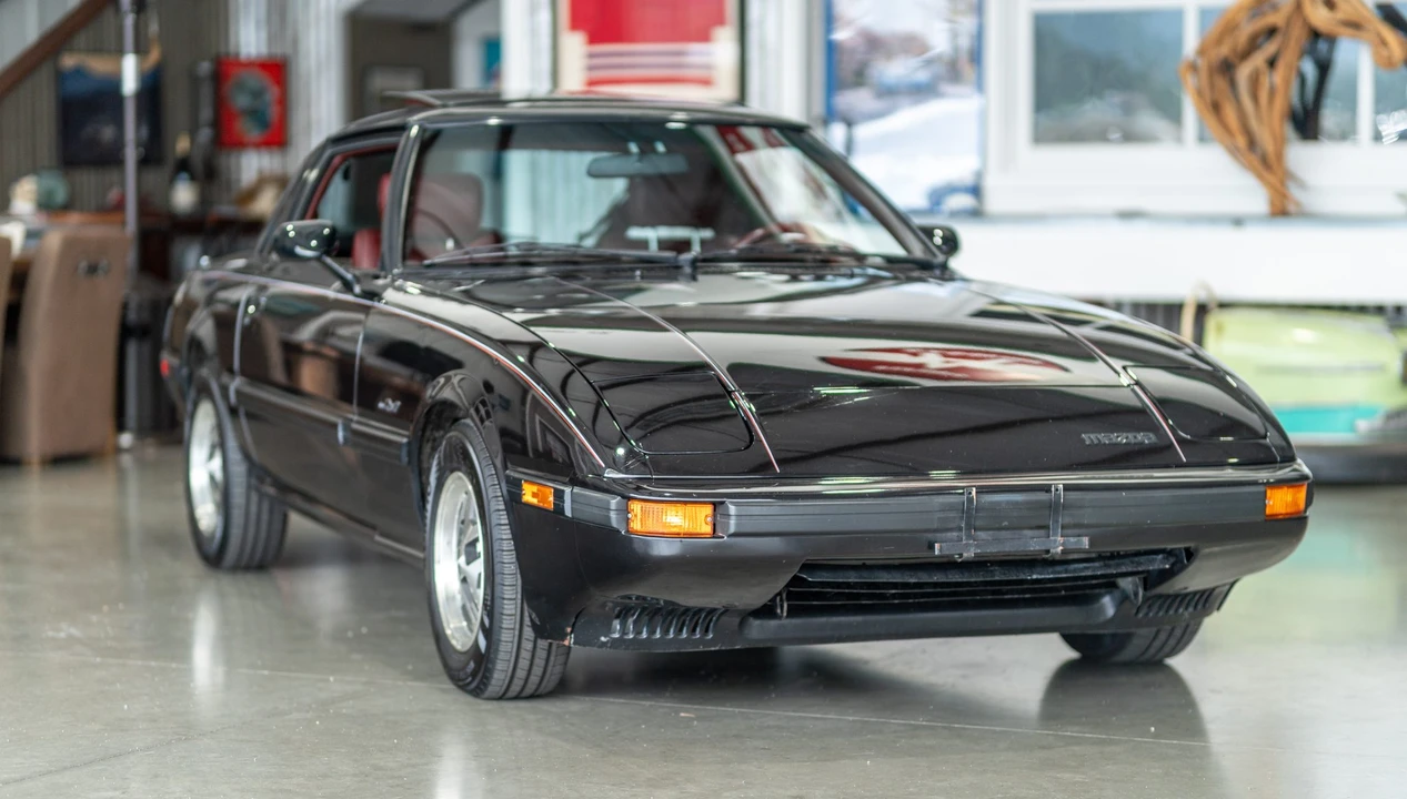 1985 Mazda RX-7 SA & FB - Image 2 of 31