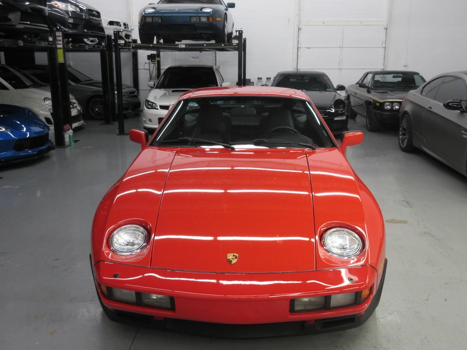 1985 Porsche 928 S - Image 5 of 31