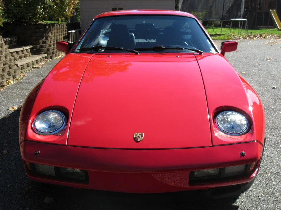 1985 Porsche 928 S - Image 18 of 31