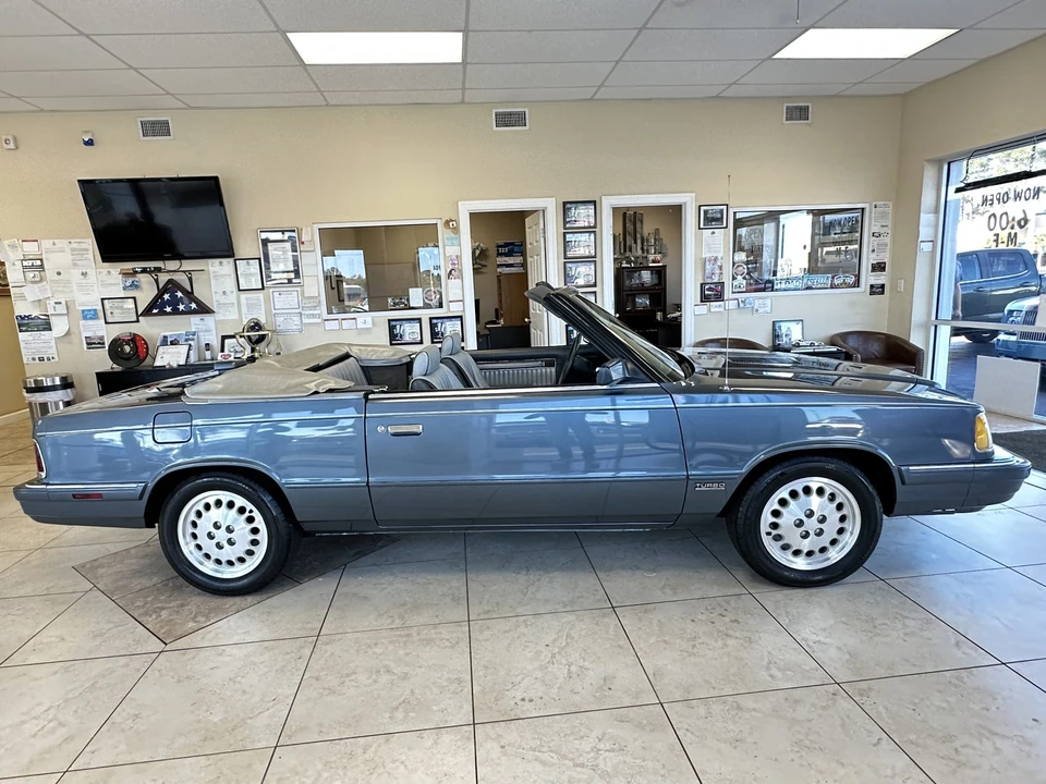 1986 Chrysler K-Car - Image 5 of 31