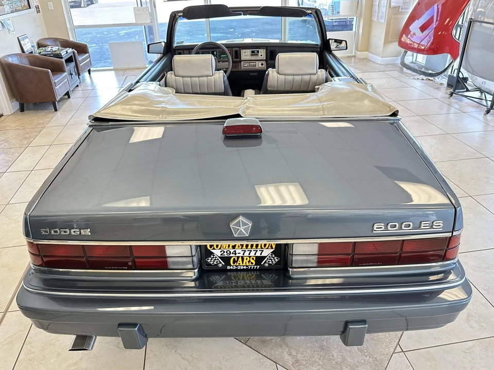 1986 Chrysler K-Car - Image 10 of 31