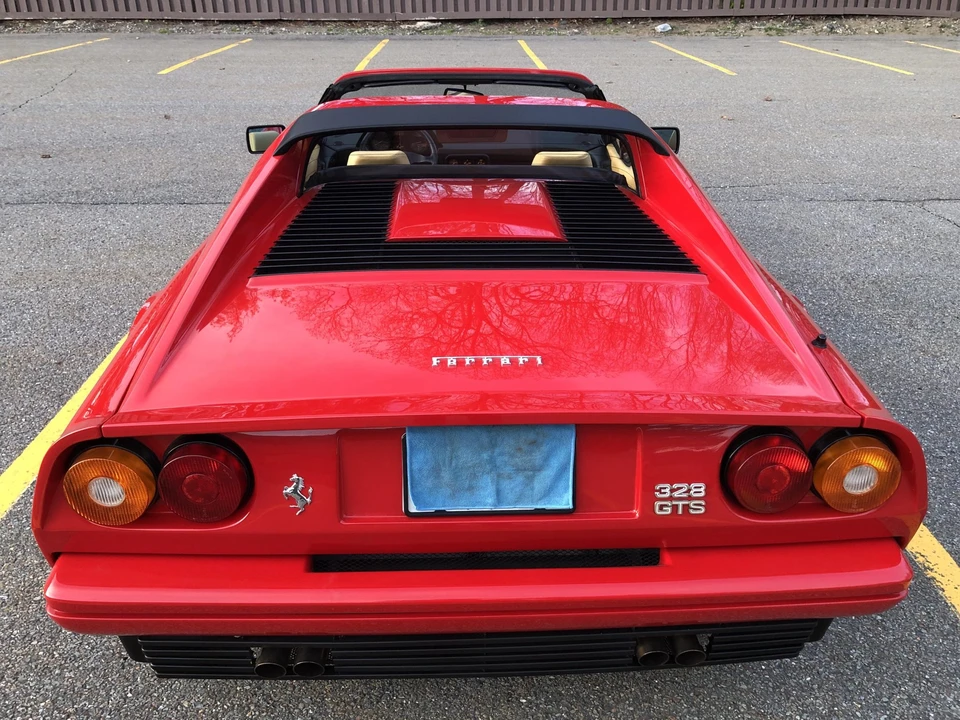 1986 Ferrari 328 GTS - Image 23 of 31